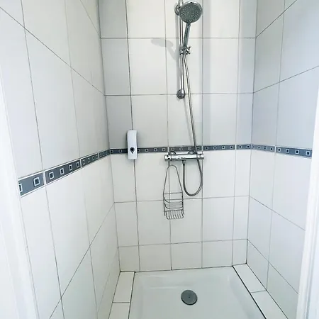 à La Campagne 4 étoiles - 200m2 Hébergement de vacances *