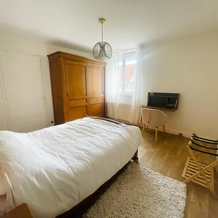 Hébergement de vacances à La Campagne 4 étoiles - 200m2 Sailly (Ardennes)