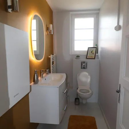 à La Campagne 4 étoiles - 200m2 Sailly (Ardennes)