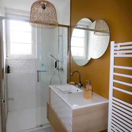 à La Campagne 4 étoiles - 200m2