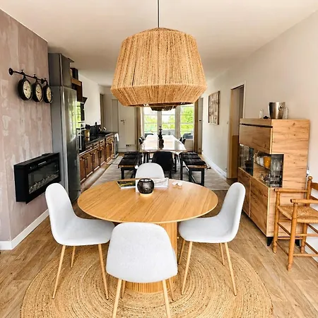 A La Campagne 4 Etoiles - 200m2 Vakantiehuis Sailly (Ardennes)