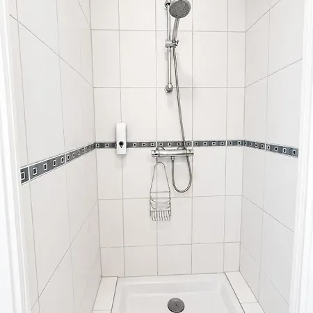 Vakantiehuis A La Campagne 4 Etoiles - 200m2 *