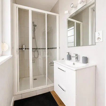 A La Campagne 4 Etoiles - 200m2 Vakantiehuis Sailly (Ardennes)