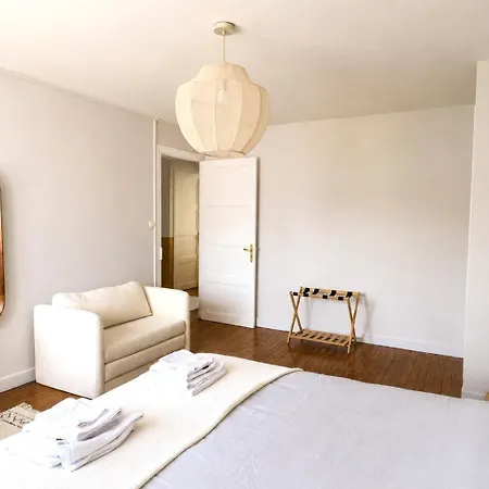 Vakantiehuis A La Campagne 4 Etoiles - 200m2