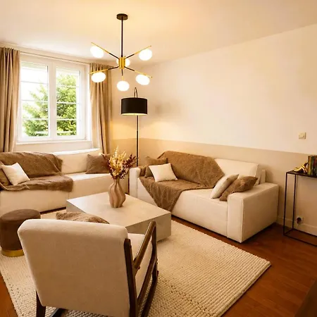 A La Campagne 4 Etoiles - 200m2 Holiday home